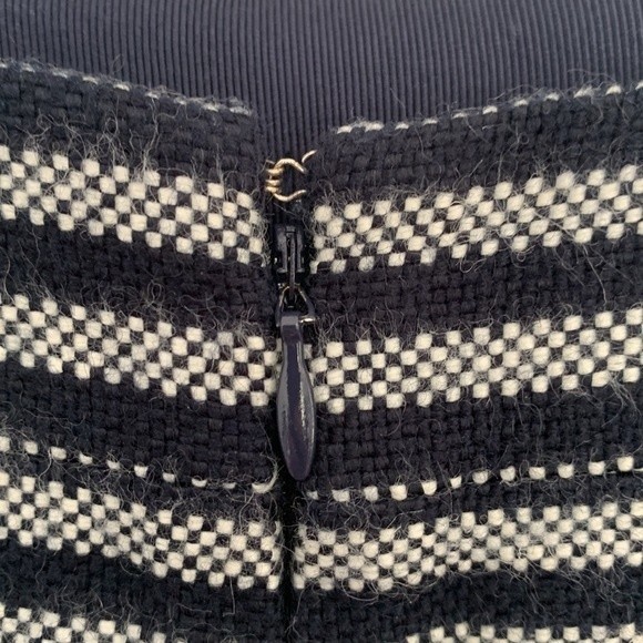 J. Crew Factory Pencil Skirt in Blue and White Stripe Size 6 - Picture 4 of 7